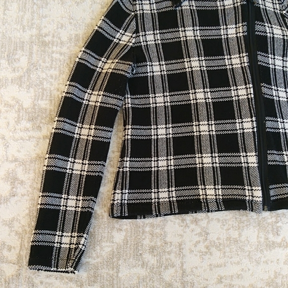 Plaid Asymmetrical Cropped Sweater Jacket LARGE Black White - Picture 9 of 16